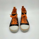 Celavi Ankelhøy Gummistøvel, svart-orange-hvit med biler og orange snorer thumbnail